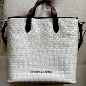 Dooney & Bourke woven leather tote